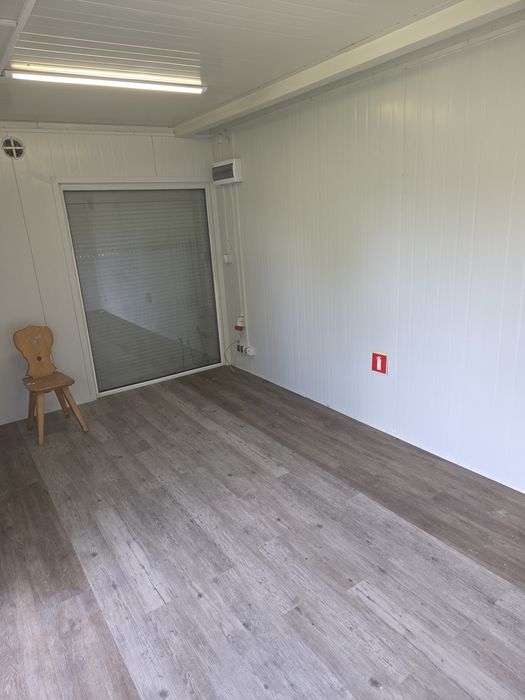 Działka plac 4,5 ar parking utwardzony kontener Biuro 15 m² + Magazyn Kraków -Swoszowice - Więcej
