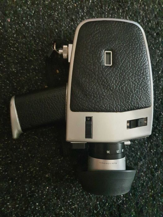 Câmera de Filme antiga Bauer C1M Super 8