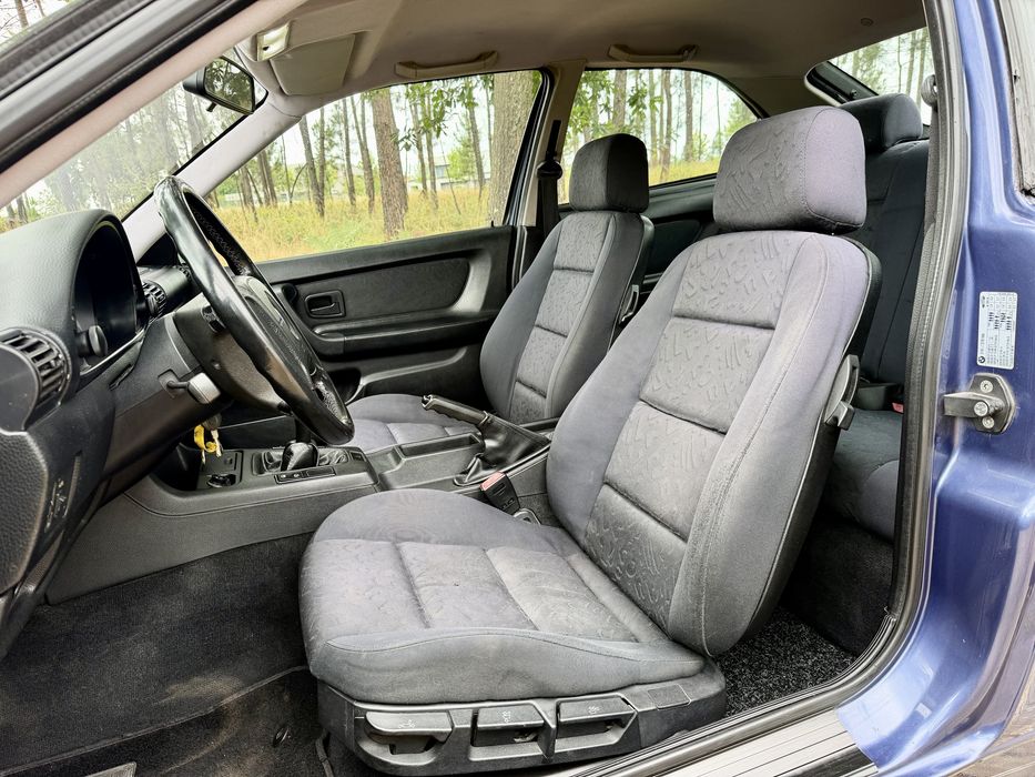 BMW 316i Compact e36