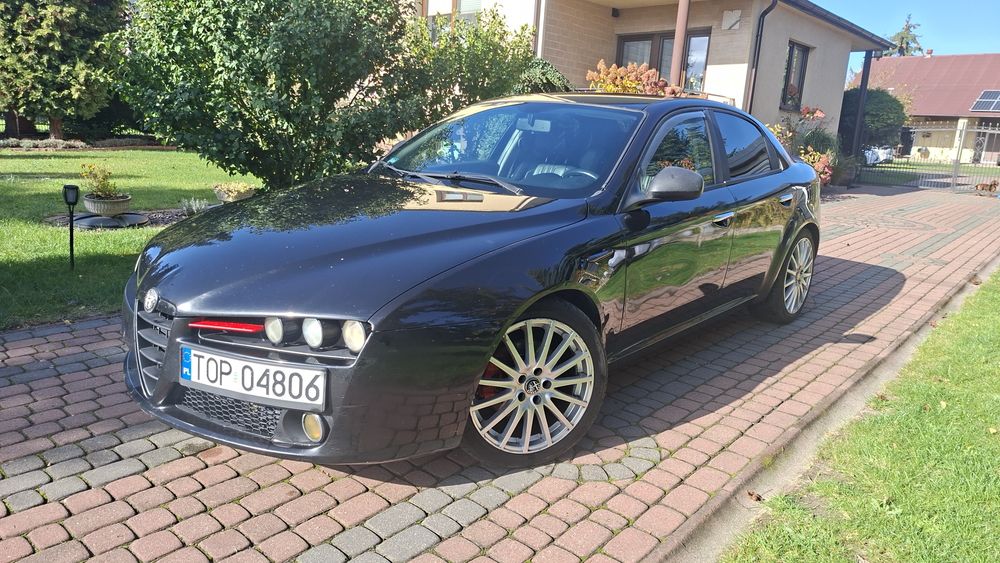 Alfa Romeo 159