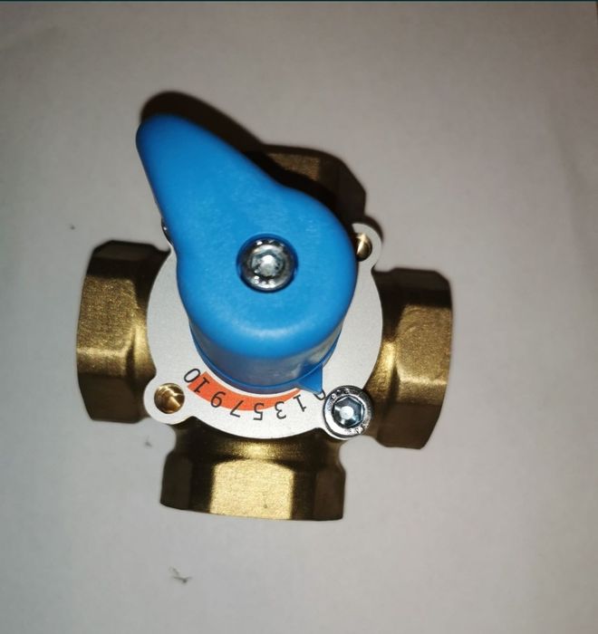 Zawor 3- 4 drożny nowy