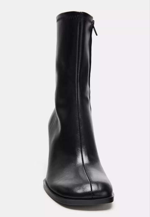 Сапоги  Zara. Розмір 42 (27 см.)