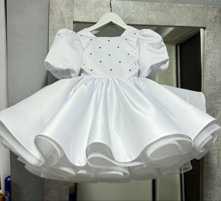 Випускні, святкові  сукні