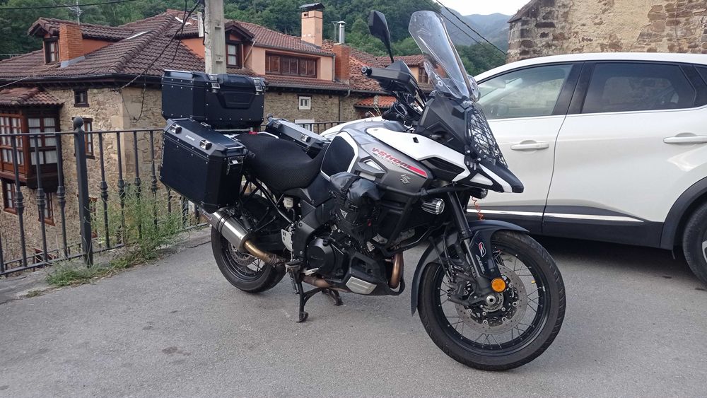 Suzuki VSTROM 1000xt nacional