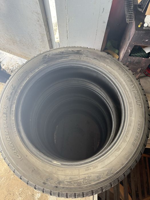 Donlop grandtrek sj6 245/55/19