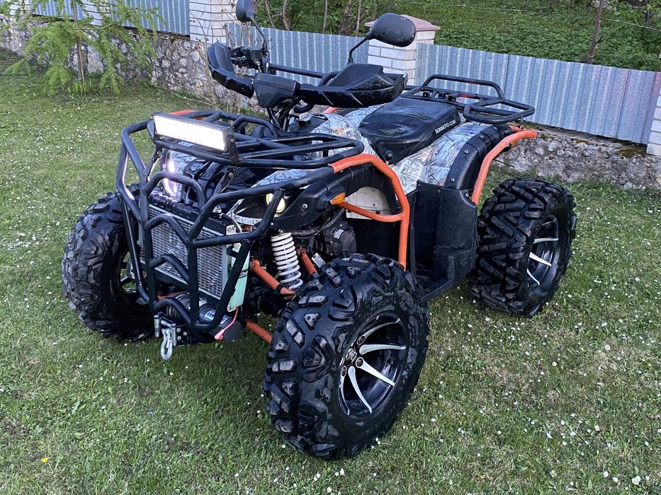 Квадроцикл Hammer 300 повний привід .