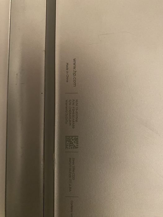 Portatil HP ENVY - 13-d005np - i7/8gb ram/250gb SSD