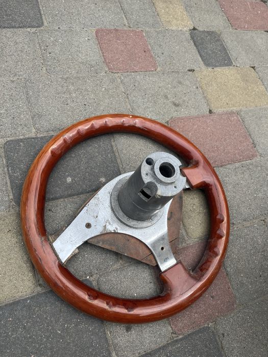 деревʼяний руль раритет