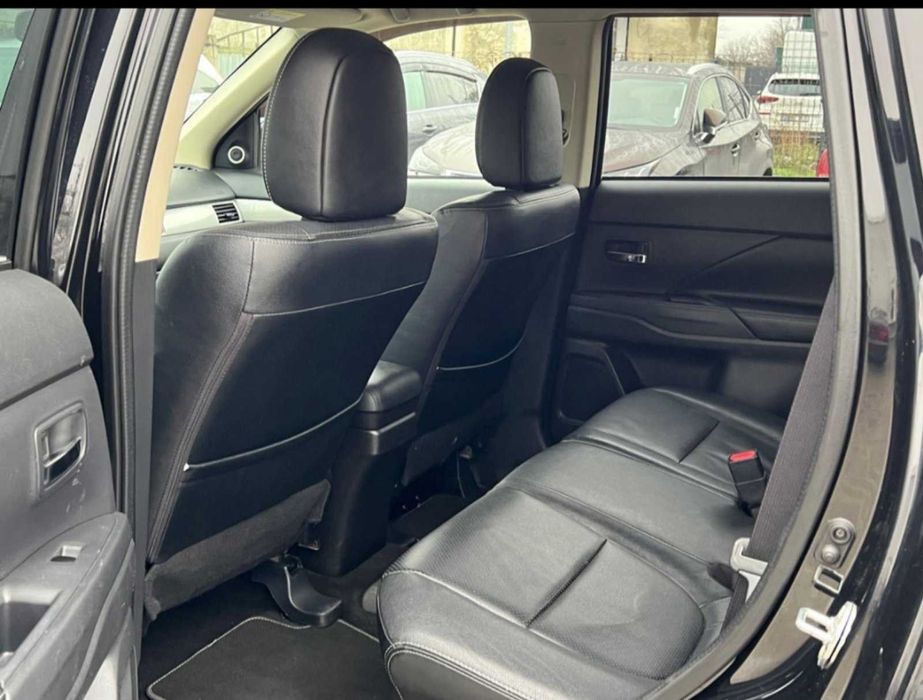 Такси. Киев, Днепр, Одесса -Кишинев, Яссы, Бухарест. Аэропорт