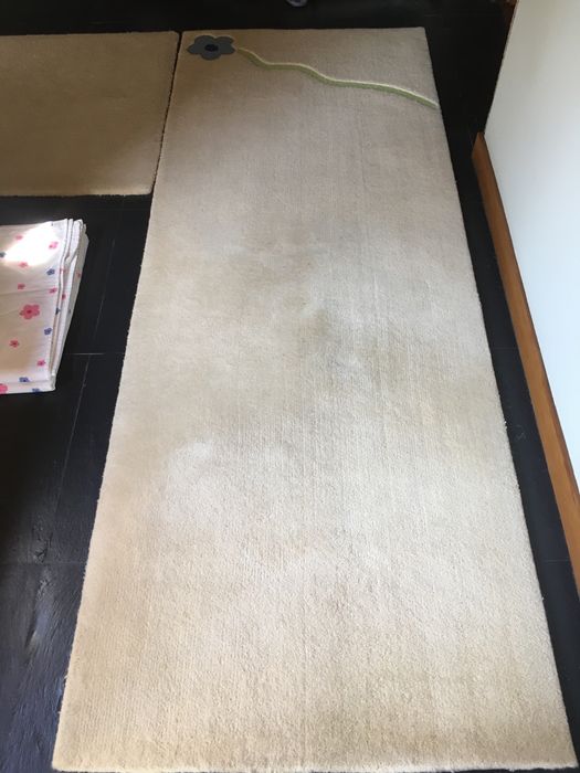 Conjunto 2 tapetes + colcha para quarto de criança