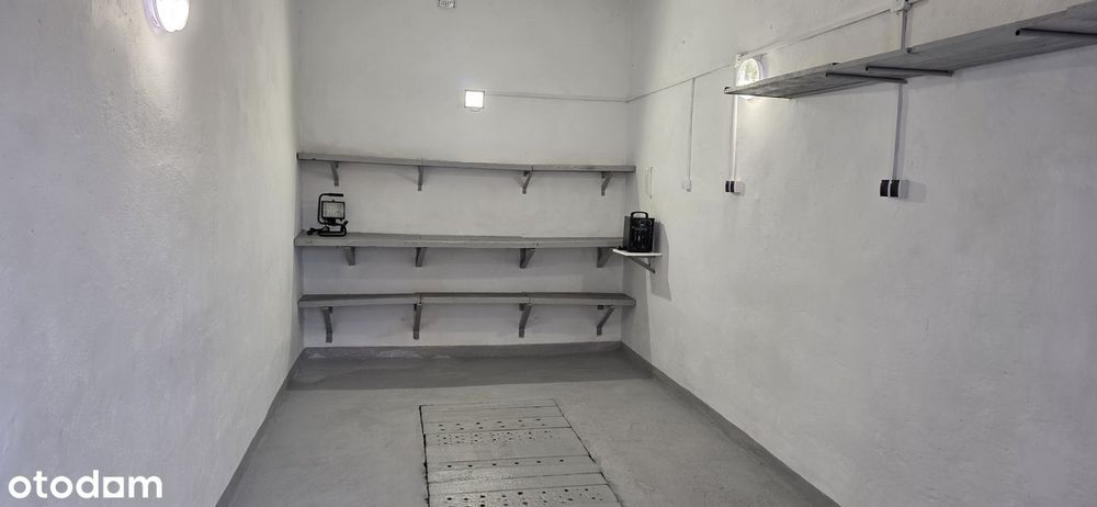 Garaż do wynajęcia duży z kanałem i prądem po remoncie 18 m². - Widok 2
