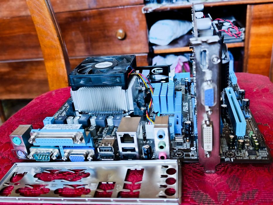 Комплект M5A78L-M LX, AMD Athlon(tm) II x3 455 Processor 3.3 гц