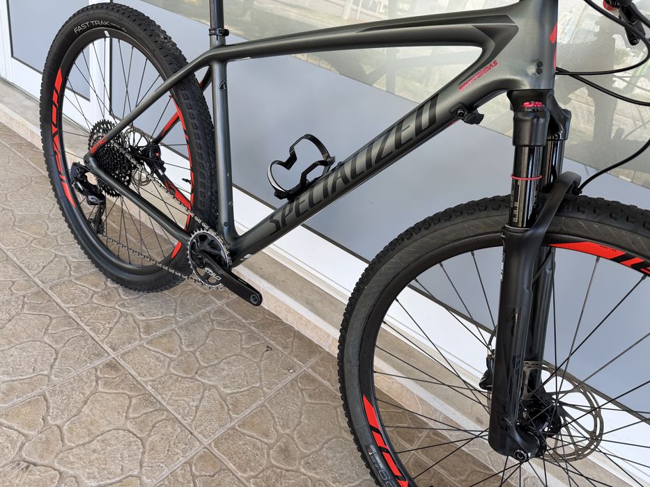 Bicicleta de BTT Specialized-rodas em carbono29