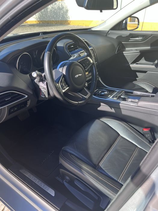 Jaguar XE 2.0 D R-Sport Aut — photo 5