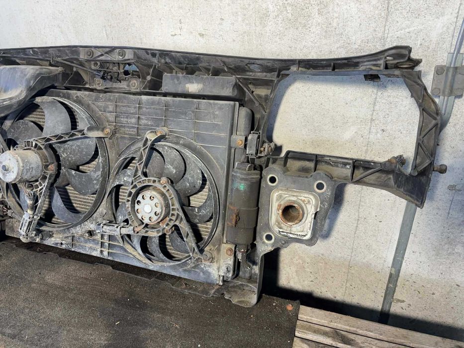 Pas Przedni Kompletny Chłodnice Audi A3 8L 1.9 TDI Przed Lift