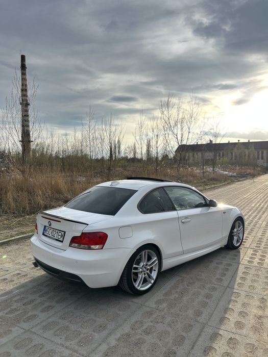 Bmw 120d e82– M-pakiet—CZERWONY ŚRODEK-automat-serwis ASO-Navi-