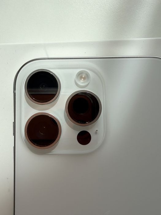 Iphone 16 pro max titanium white 256 GB