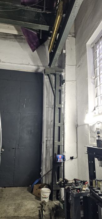 Кран - балка підвісна 3,2 тонни.