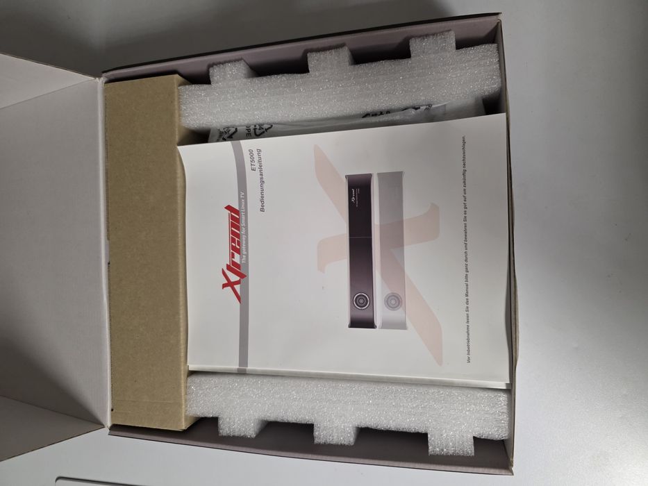 Recetor Satélite Xtrend ET5000 e ET6000 Enigma 2 (DVB-S2] em Caixa