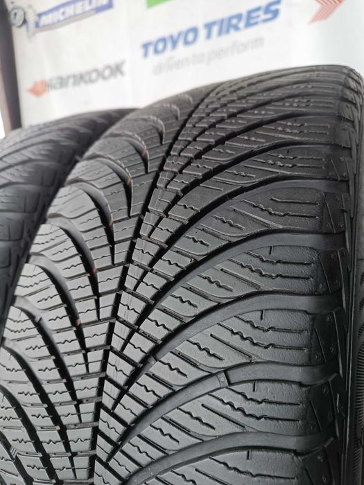 Всесезонні шини 215/55 R18 Goodyear vector 4seasons gen 2 suv 2023рік 7,3мм