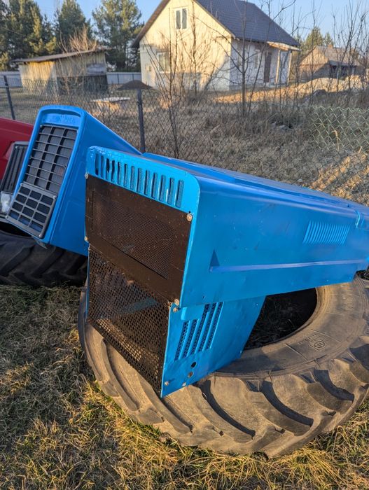 Капот мТз 80/82/82.1 Капот кабіна МТЗ кронштейни МТЗ фари Кріплення
