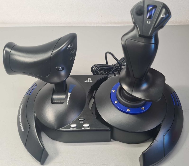 Joystick Thrustmaster T.Flight Hotas 4   PC / PS4 / PS5