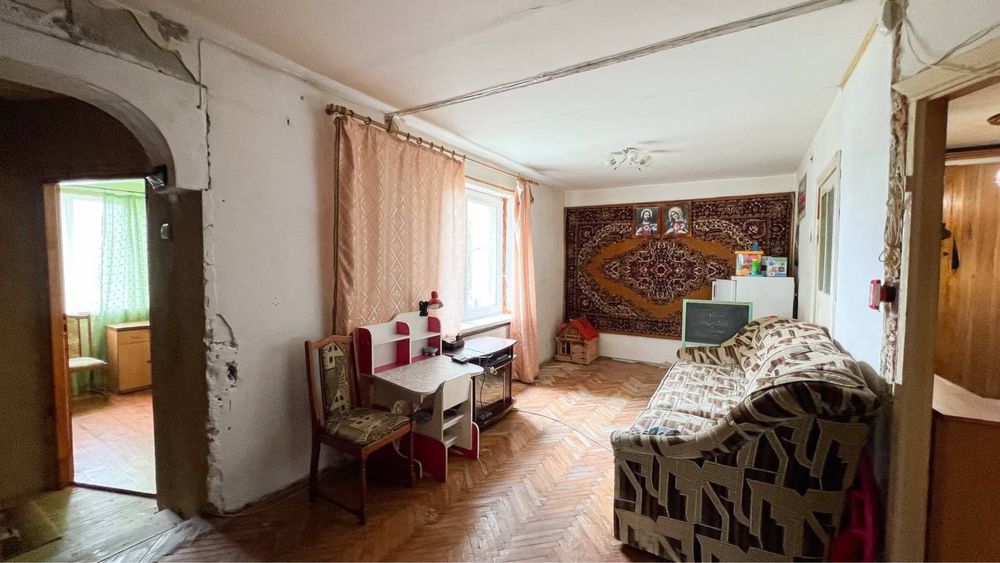 Продаж 4 кімнатної квартири