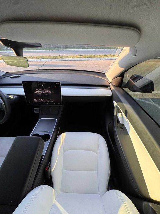 TESLA MODEL Y Performance 2022