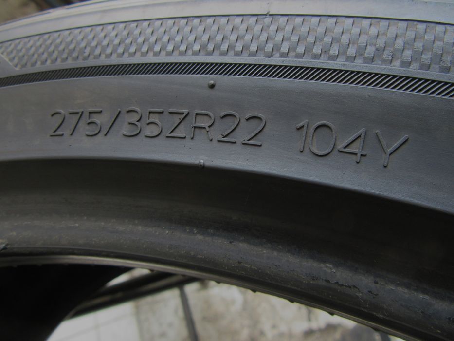 2x 275/35R22 Hankook Ventus S1 Evo3 K127A SUV C/A/73dB 5,4mm