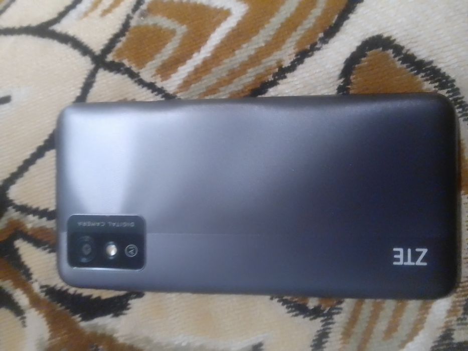 ZTE андроїд стан новий робочий