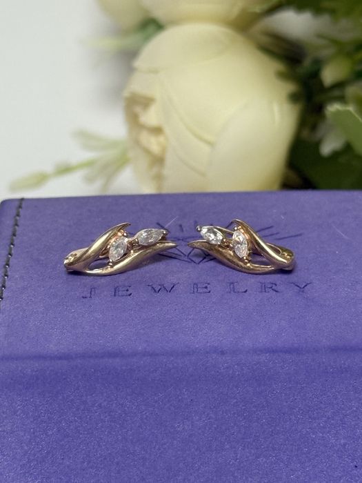 Золотые   сережки