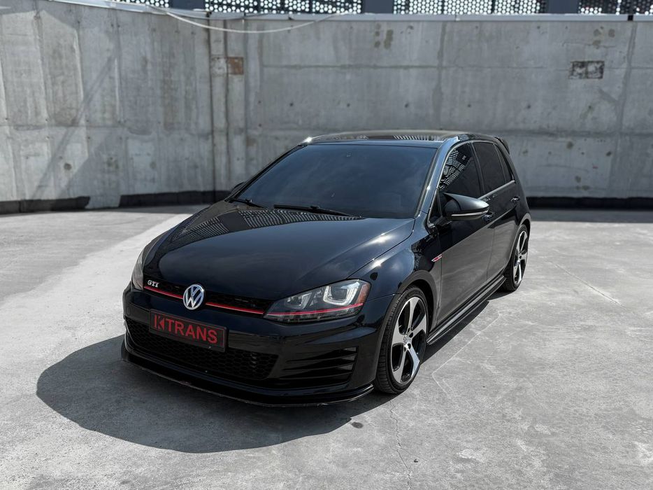 Volkswagen Golf GTI