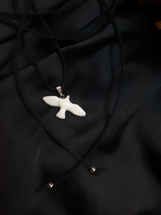 Чокер-підвіска пташка ручної роботи