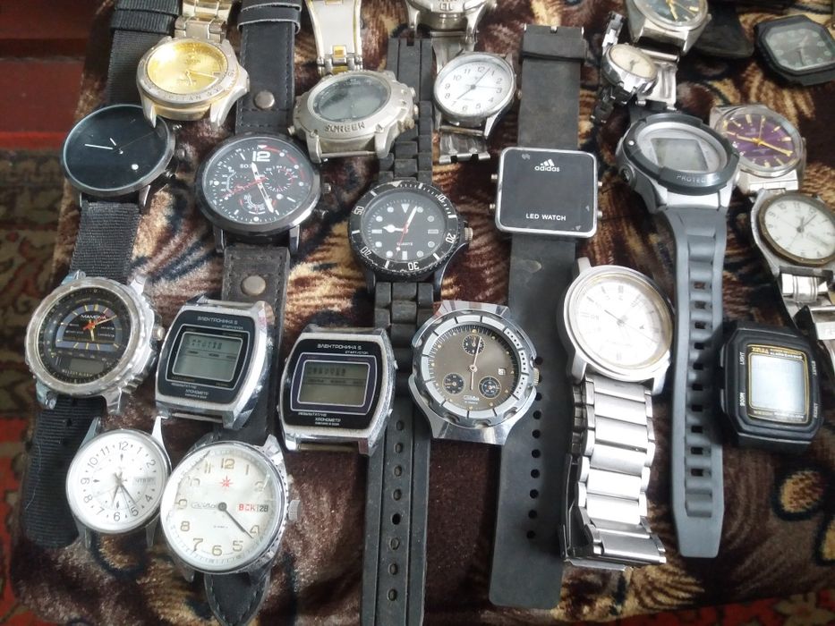 Наручний годиник Adidas