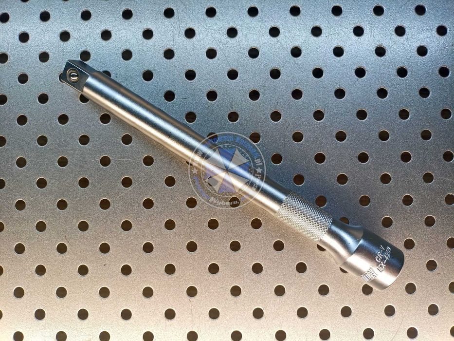 Przedłużka 1/2" 200mm Cr-V HONITON przedłużka 1/2" przedłużka 200mm