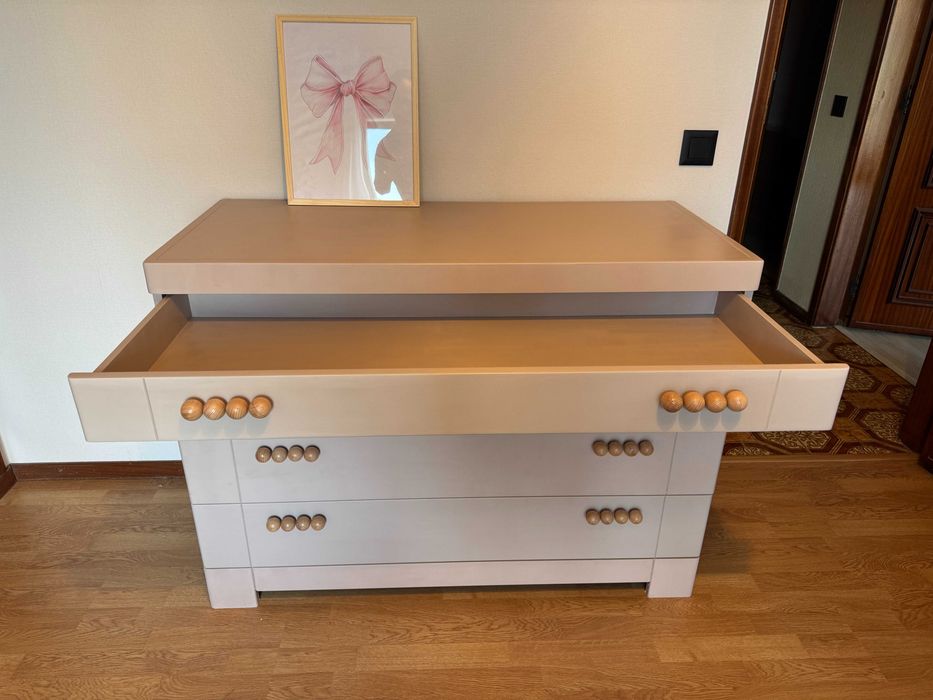 Cómoda 115,5 x 54 x 85,5