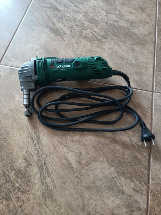 Nożyce elektryczne do blachy