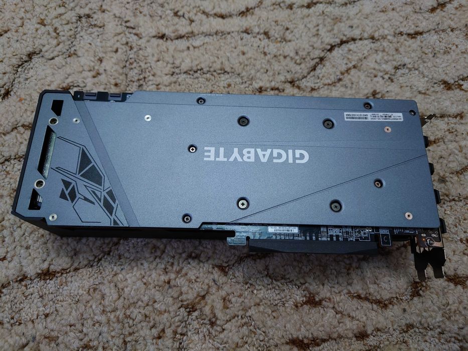 Gigabyte RX6800XT GAMING OC 16G