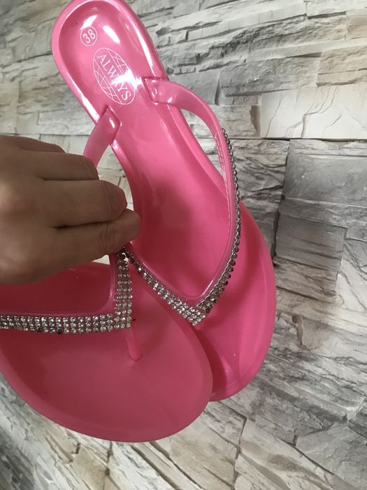 Klapki rôżowe japonki 38