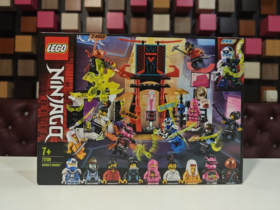 Конструктор LEGO NINJAGO 71708 Кіберринок (217 Деталей)