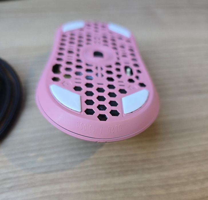 Finalmouse ULX Sakura [Medium]
