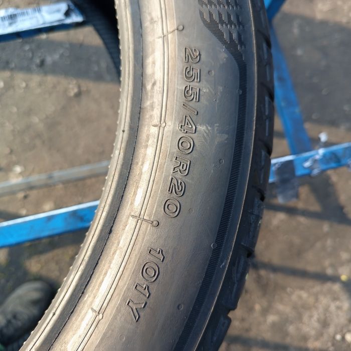 255/40/R20 Bridgestone Turanza T005