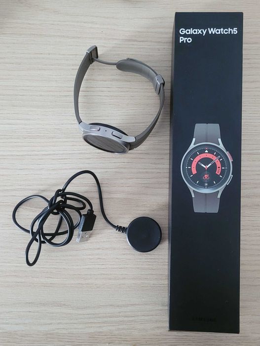 Samsung Galaxy Watch5 Pro 45 mm SM‑R920NZTAEUE | Szary / Titanium