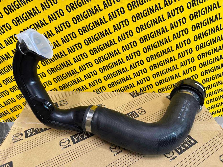 Патрубок інтеркулера правий Mazda CX-9 CX-5 Новий Оригінал