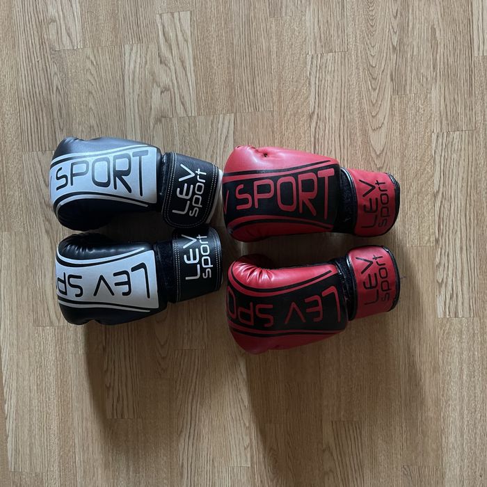 Боксерские перчатки 2 пари