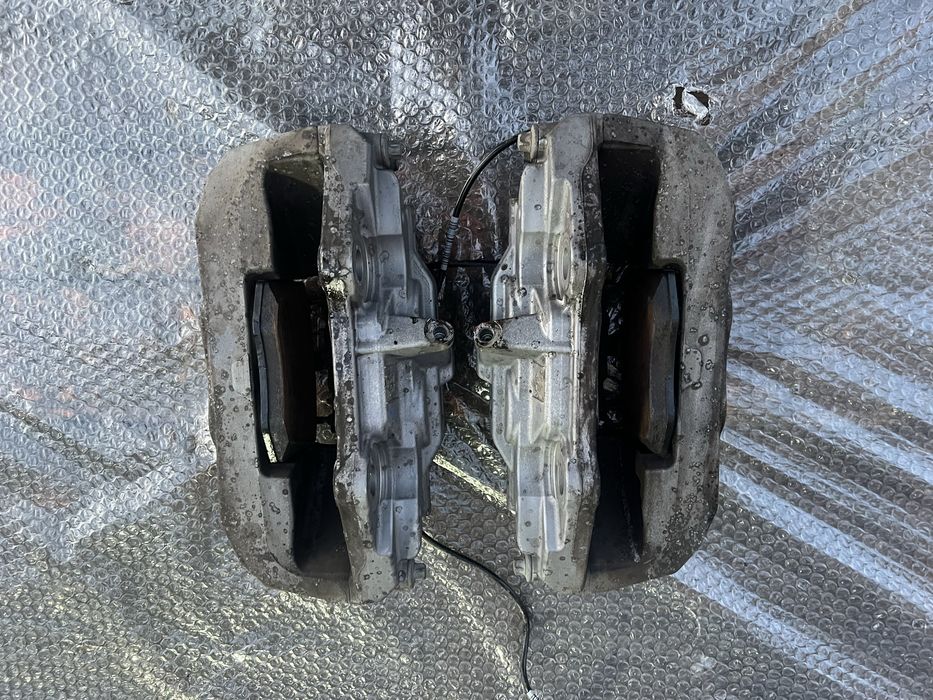 Mercedes w213 супорт передній