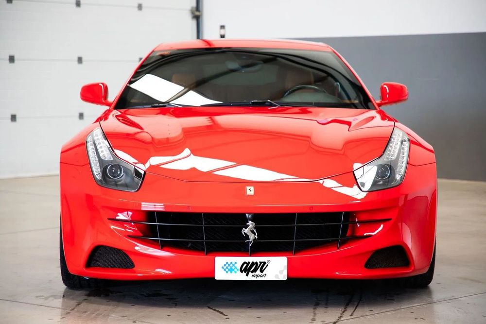 Ferrari FF 6.3 V12
