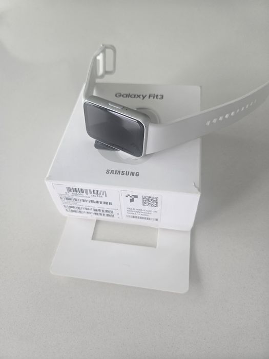 Samsung pulseira Fit 3 com fatura
