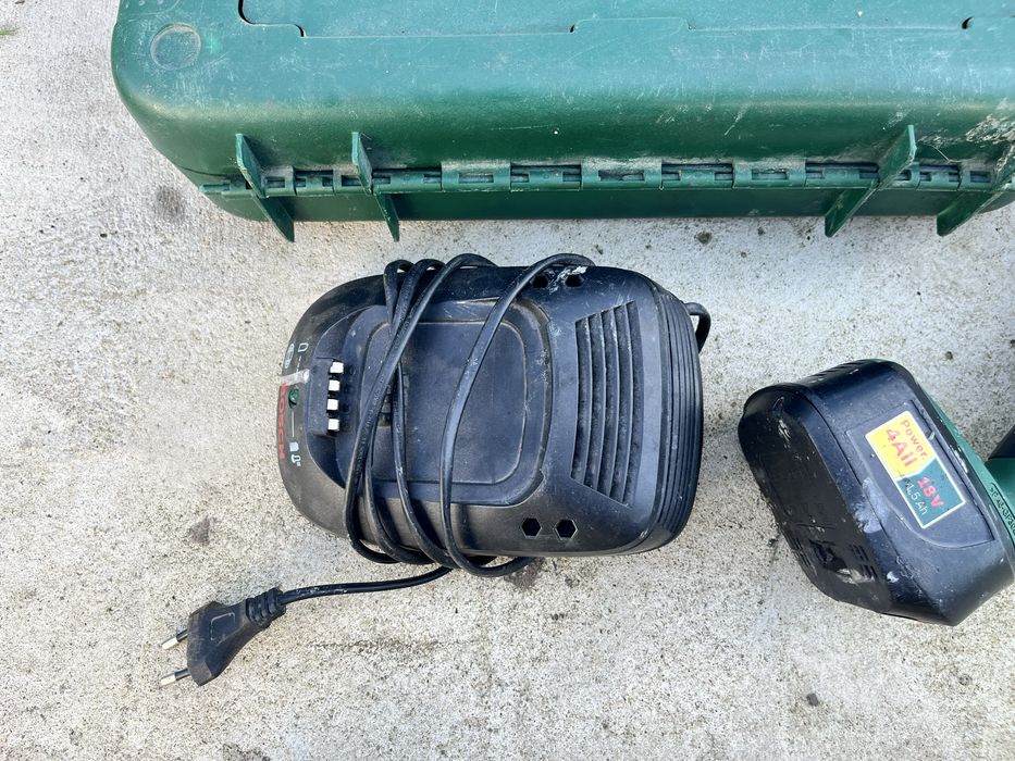 Wiertarko-wkrętarka Bosch PSR 18 Li-2 walizka akumulator, wkrętarka