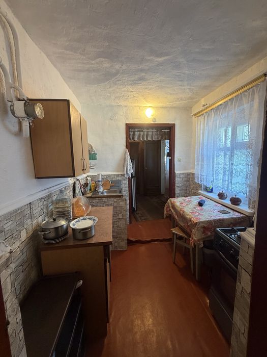 Продаж частини  будинку в центрі Житомира. Присутній торг.